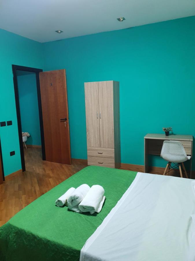 b b desy Bed and Breakfast Caserta Eksteriør billede